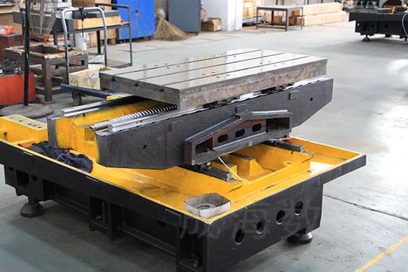 數(shù)控加工中心工作臺